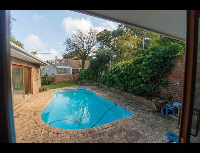2 BEDROOM HOUSE FOR SALE IN WALMER